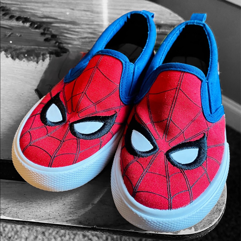SPIDER-MAN SHOES  🕸